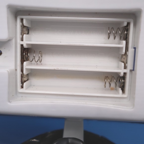 Star Wars First Order Stormtrooper Helmet Disney Store Replica Cosplay Costume.. - Picture 9 of 9